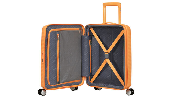 Innenorganisation mit zusätzlicher Reißverschlusstasche.