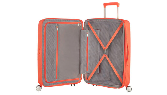 Innenorganisation mit zusätzlicher Reißverschlusstasche.