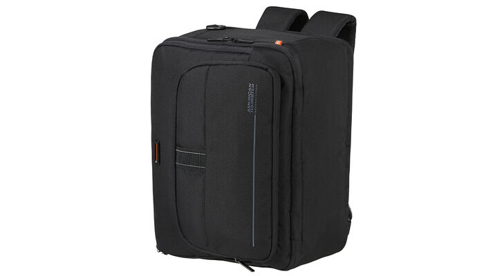 In drei möglichen Varianten zu tragen