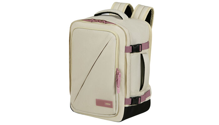 Fitting Ryanair and Wizz Air free-on-board cabin bag policy