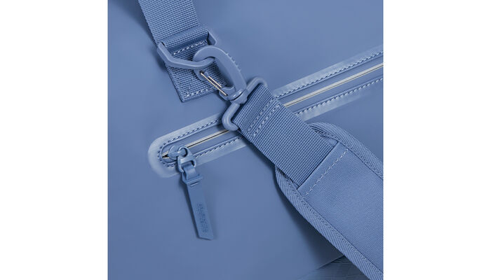 Removable shoulder strap