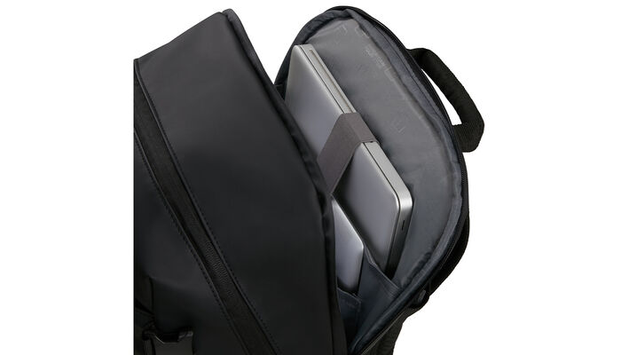 Laptop compartment 15.6"