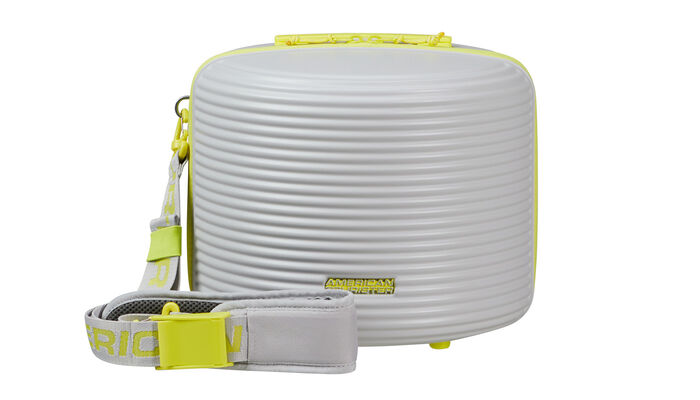 Removable shoulder strap