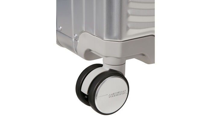 XL double ball bearing wheels