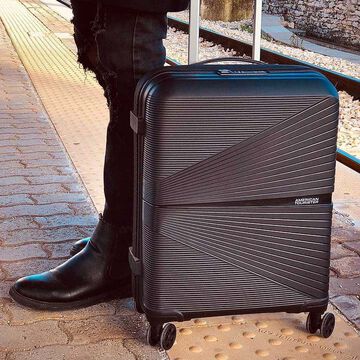 Hard Airconic | Tourister | Lightweight Case American Luggage