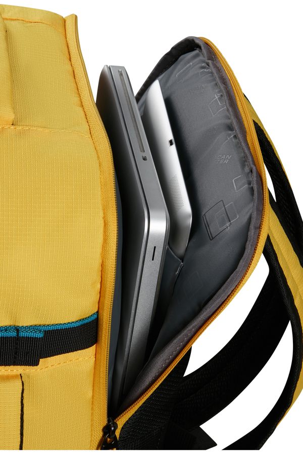 American Tourister Take2cabin Casual Backpack M  Gelb