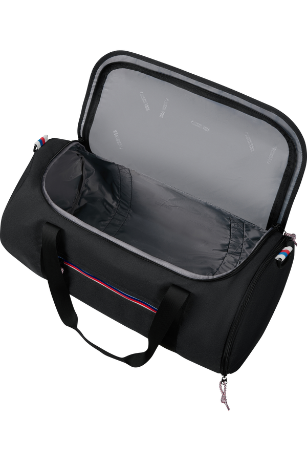 American Tourister Upbeat Duffle Zip  Black