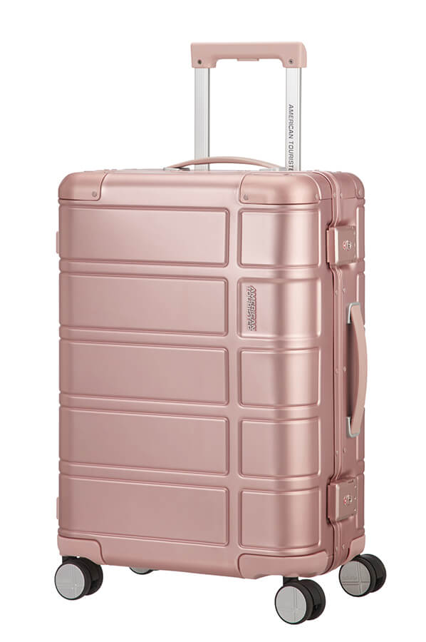 Alumo Spinner 55cm | American Tourister 